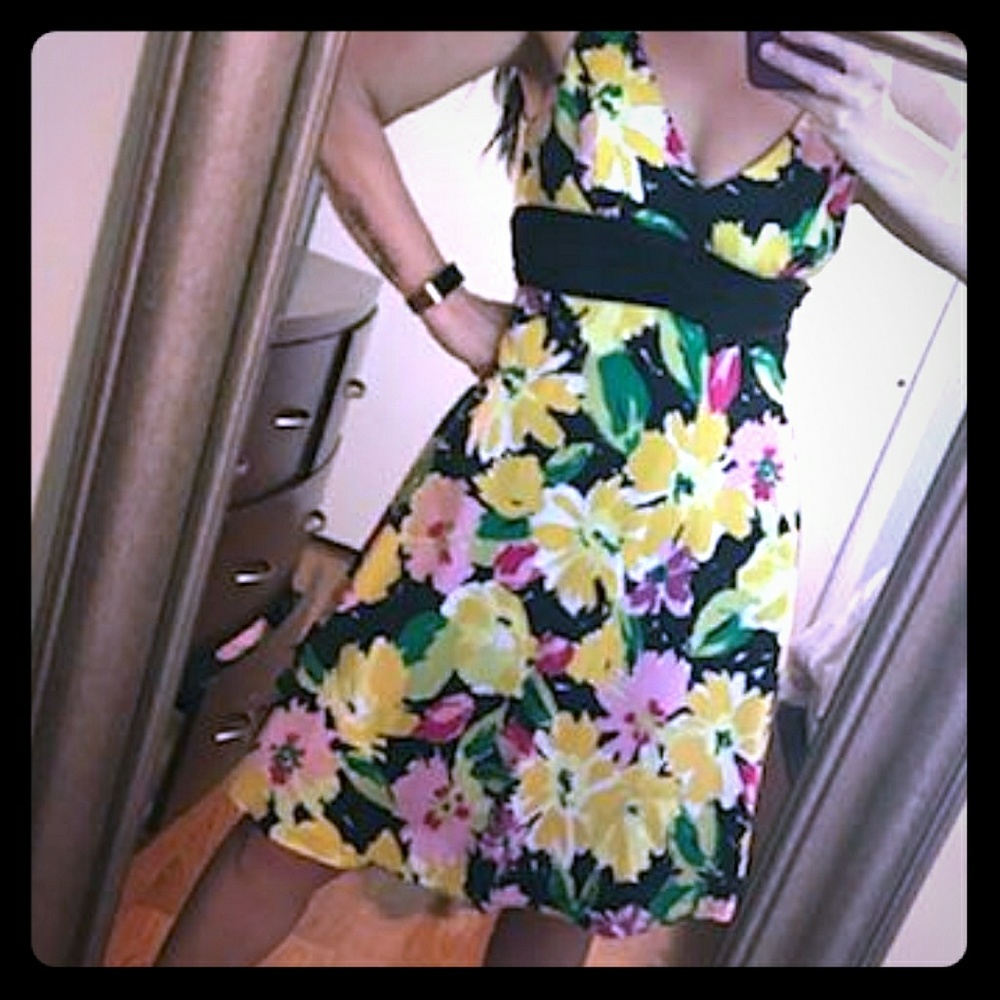 B Smart floral dress